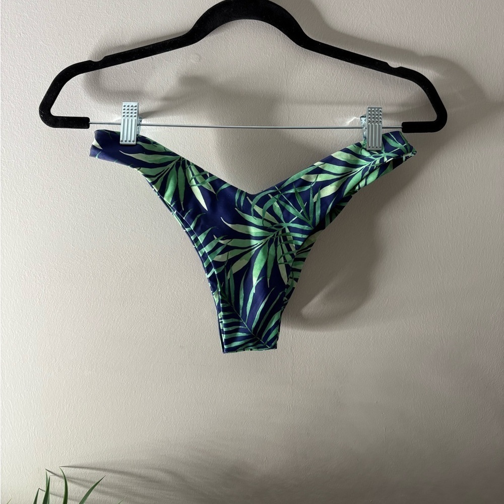 Vaya Island Black Green Tropical Topanga Print Bikini Bottoms Size Small